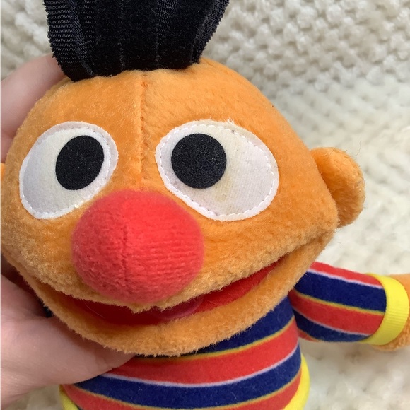 Sesame Street Ernie Plush Doll Toy Stuffed Animal - Picture 6 of 6